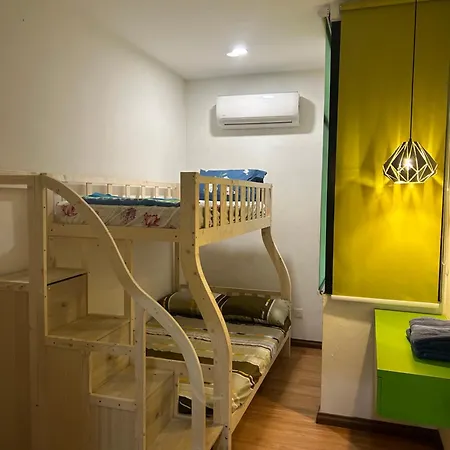Roxy Apartment Kuching Room photo